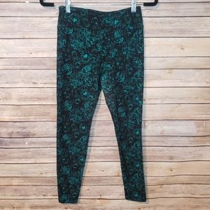 LuLaRoe Black Blue Floral Print One Size Leggings
